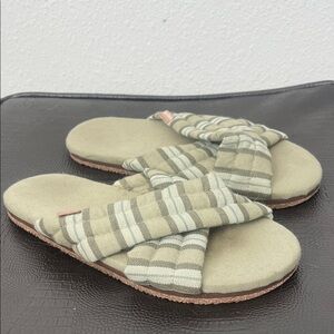 FEELGOODZ Green Striped Cushion Sandals Slides